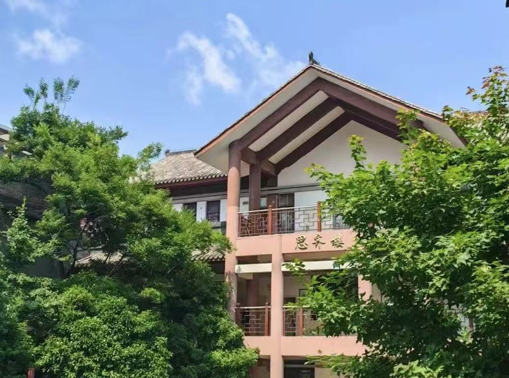 珠源大地添教育新苗 || 曲靖海亦丰高级中学扬帆起航