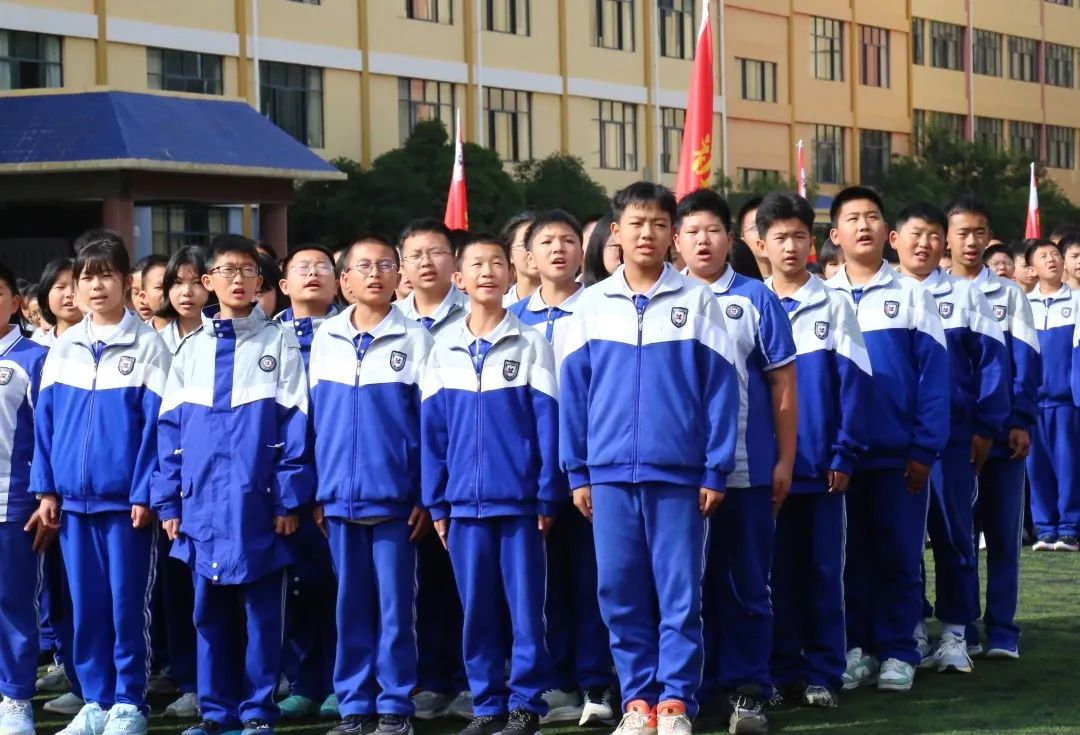 第十二周升旗仪式3.jpg